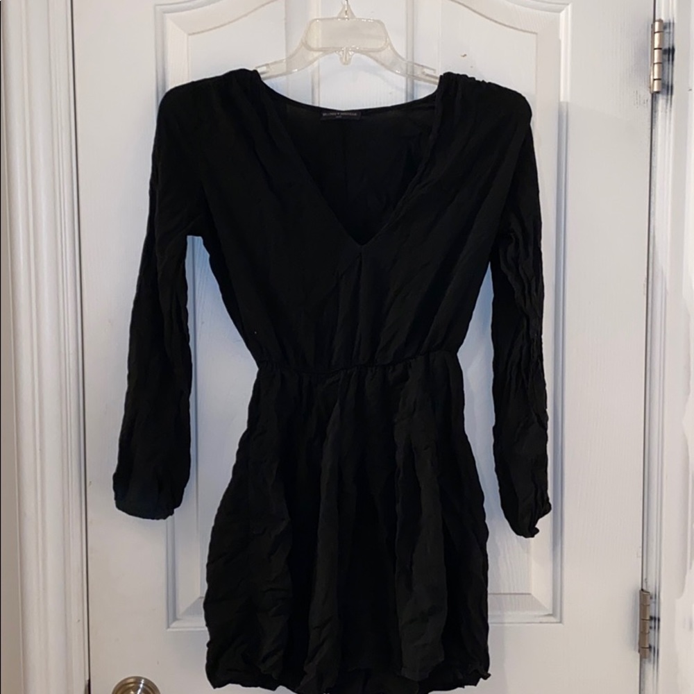 V neck, longsleeve Brandy Melville dress